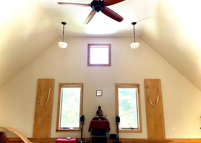 Shelburne Yoga Picture 2