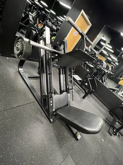 Arsens Gym | 24/7 Stratford, Ct Picture 3