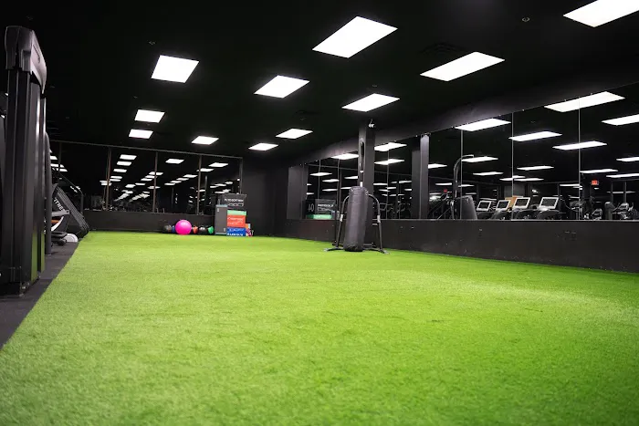 Arsens Gym | 24/7 Stratford, Ct Picture 7