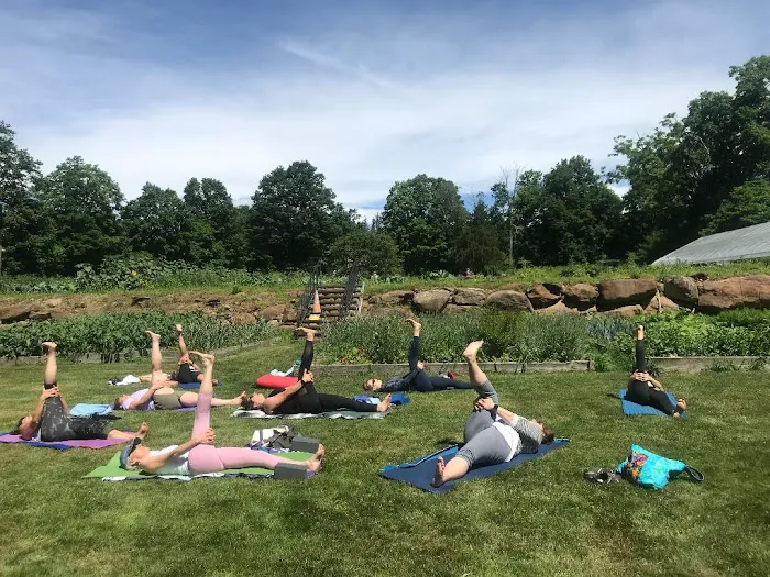 Yoga 4 Everybody Picture 3