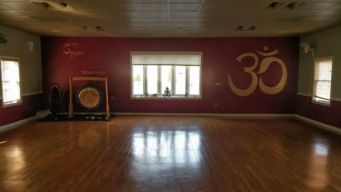 Yoga 4 Everybody Picture 6