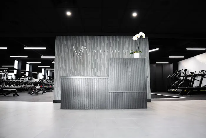 Madison Ave Strength Lab Picture 5