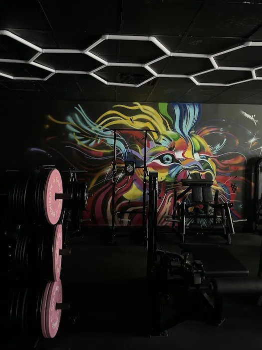 GENPT STUDIOS Picture 6