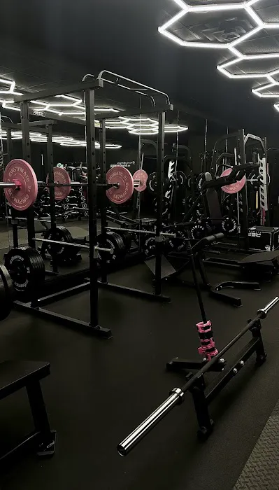GENPT STUDIOS Picture 10