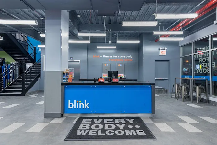 Blink Fitness Bedford Park Picture 9