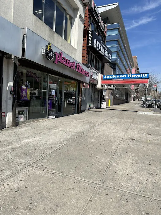 Planet Fitness Picture 2
