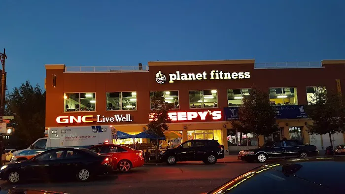 Planet Fitness Picture 8