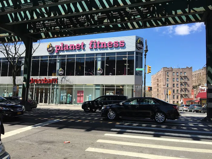 Planet Fitness Picture 3