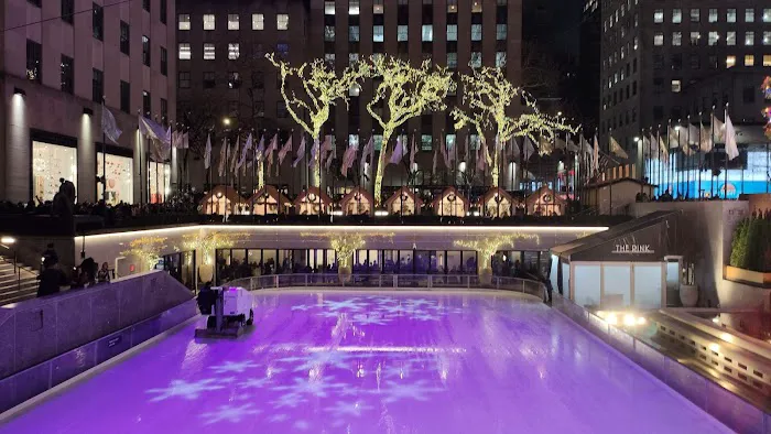 Equinox Rockefeller Center Picture 3