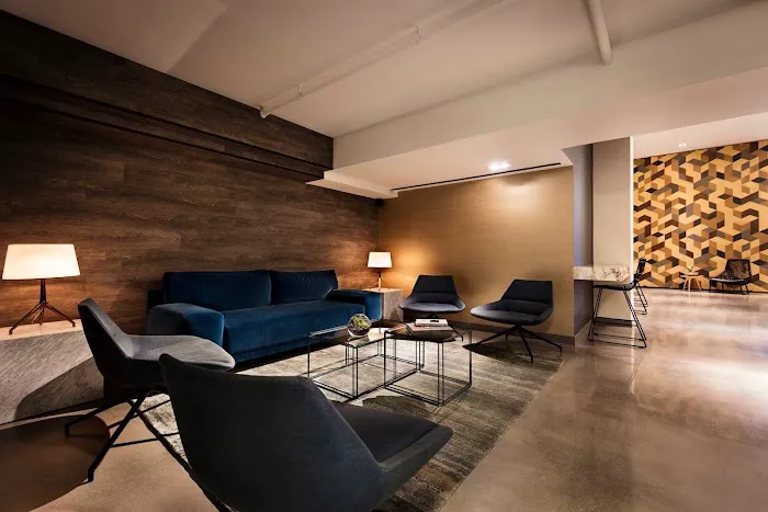 Equinox East 92nd Street Picture 5