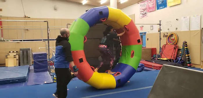 92Y Tumbling Floor, Parkour & Acrobatics Gym Picture 2