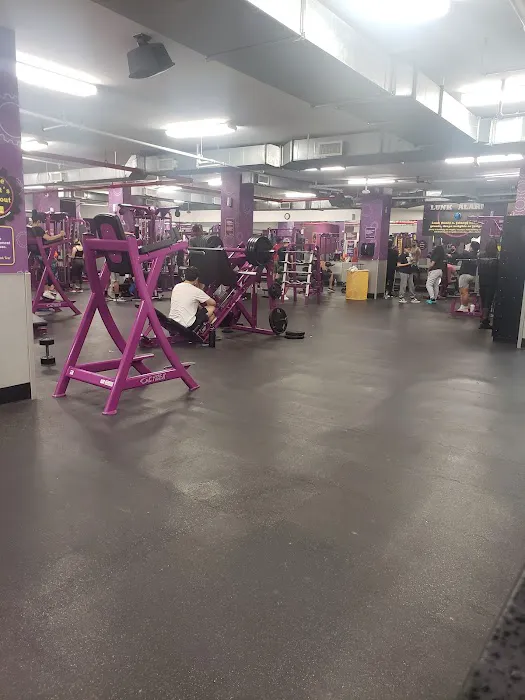 Planet Fitness Picture 3