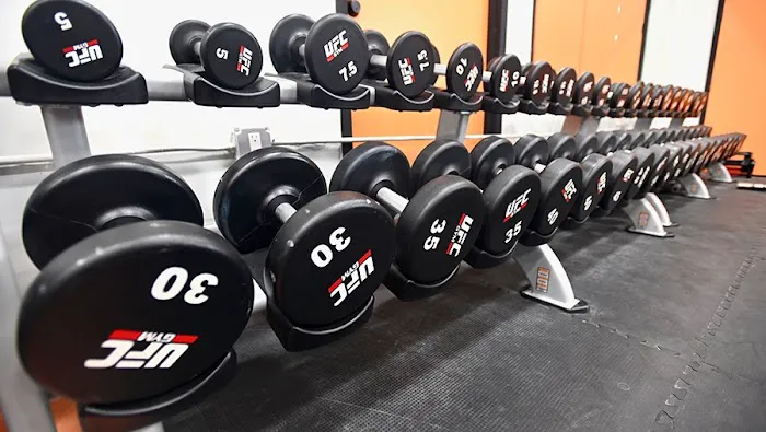 Williamsburg Fitness Picture 3