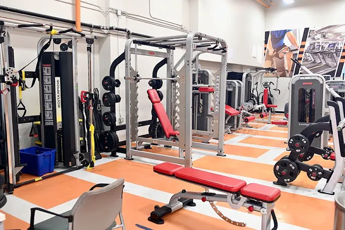 Williamsburg Fitness Picture 6