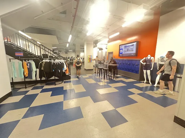 Blink Fitness Stuy Heights Picture 5