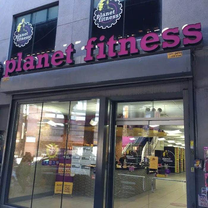 Planet Fitness Picture 9