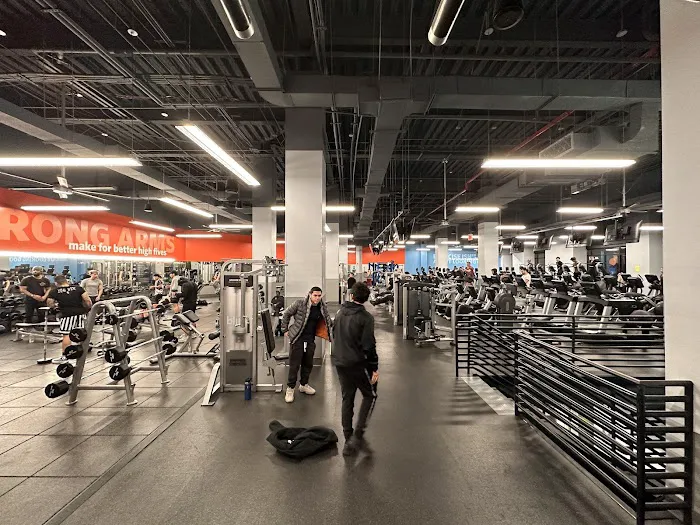 Blink Fitness Ridgewood Picture 6