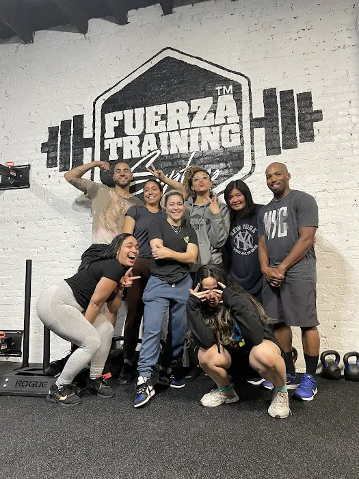 FUERZA TRAINING SYSTEMS Picture 1