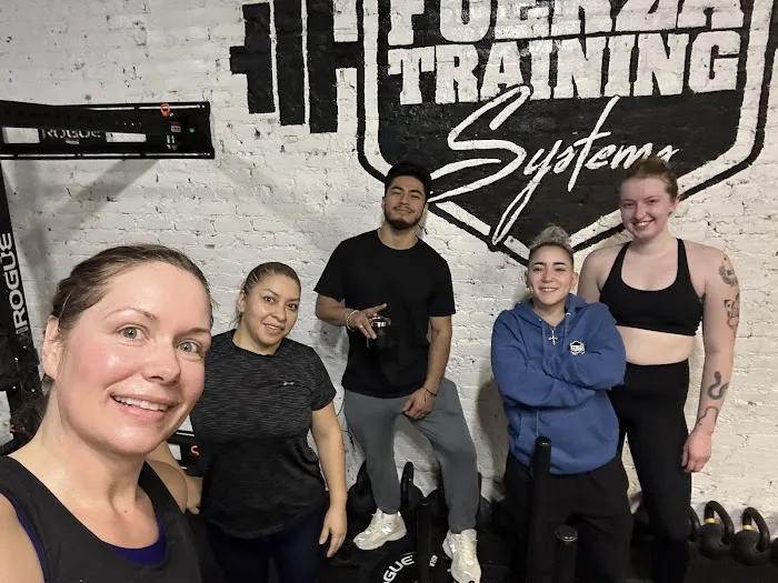 FUERZA TRAINING SYSTEMS Picture 7