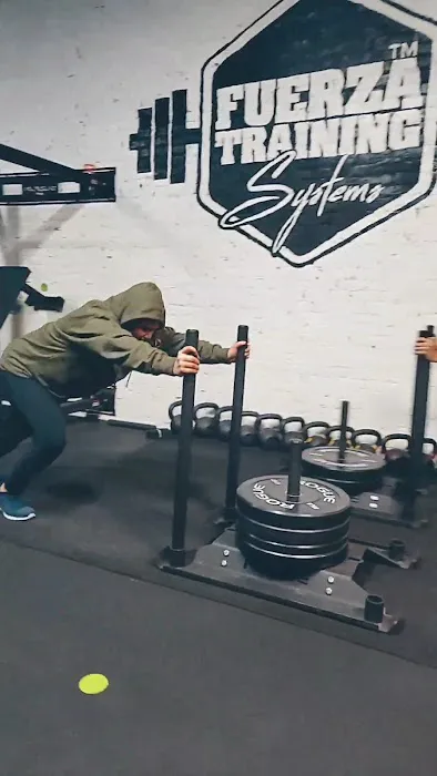 FUERZA TRAINING SYSTEMS Picture 8