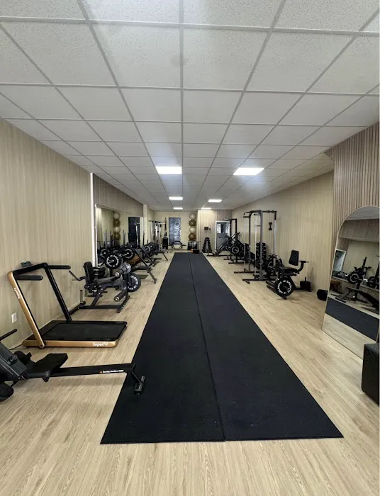IDOLS FITNESS CLUB Picture 8