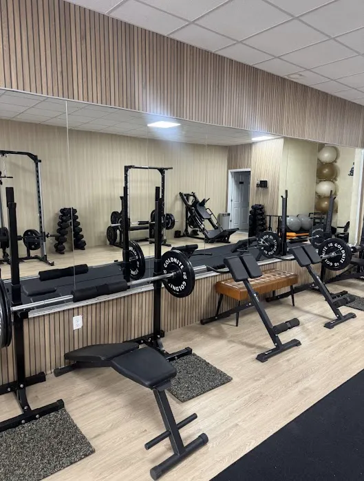 IDOLS FITNESS CLUB Picture 4
