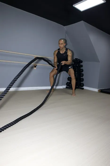 IDOLS FITNESS CLUB Picture 10