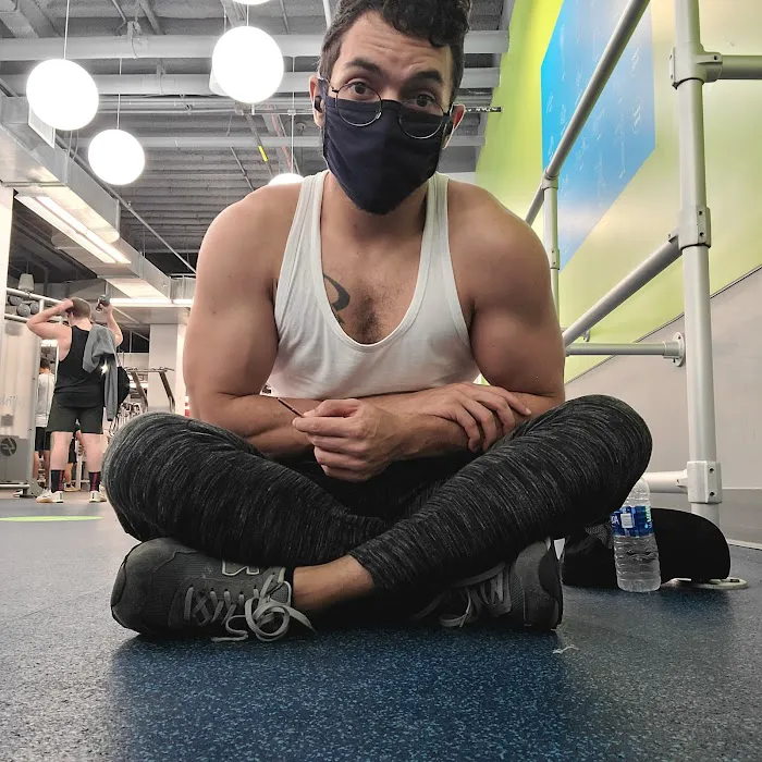 Blink Fitness Bushwick Picture 9