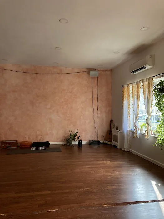 Daya Yoga Studio Picture 10