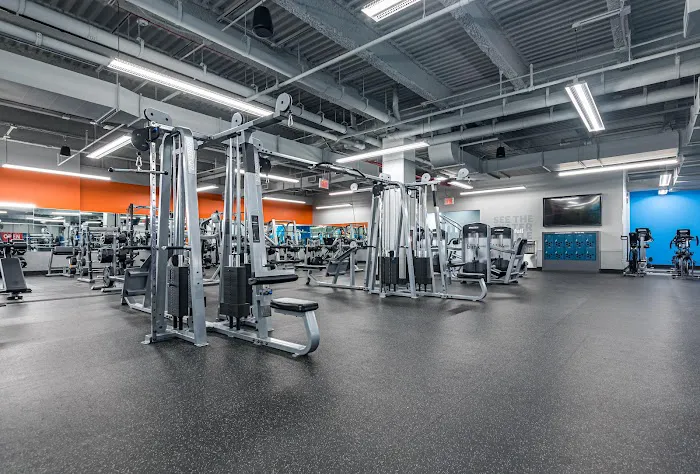 Blink Fitness Springfield Gardens Picture 8