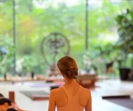Abhaya Yoga Dumbo