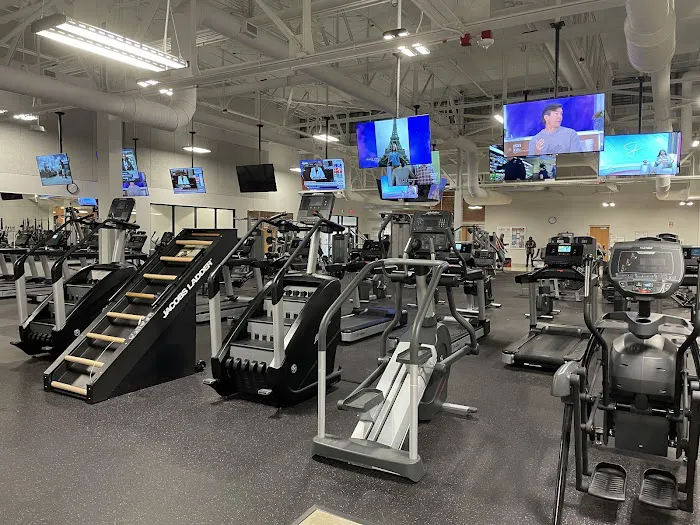 Red Brick Fitness Center Bldg 32 Picture 2