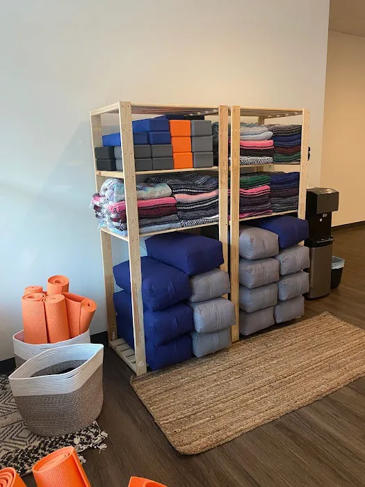 SOVA Yoga Studio Picture 6