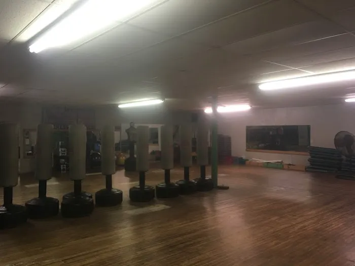 Walker's Gym Picture 3