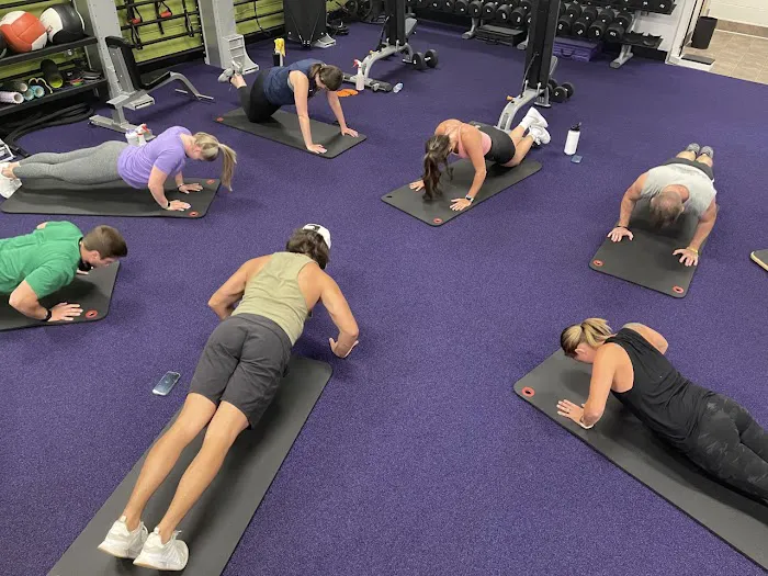 ANYTIME FITNESS Picture 6