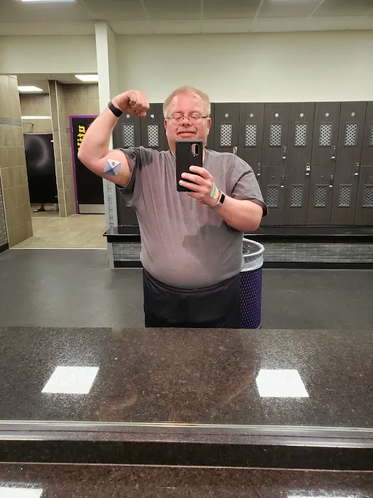 Planet Fitness Picture 5
