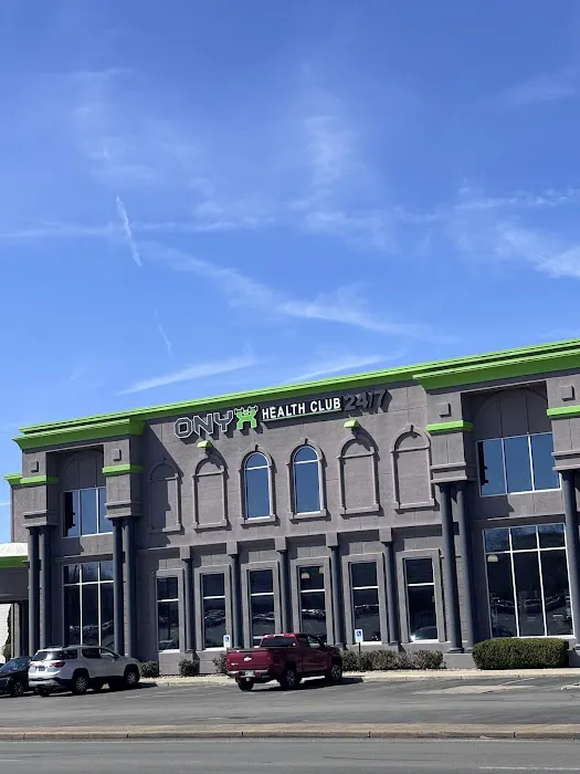 ONYX GYMS 24/7 Niles Picture 8