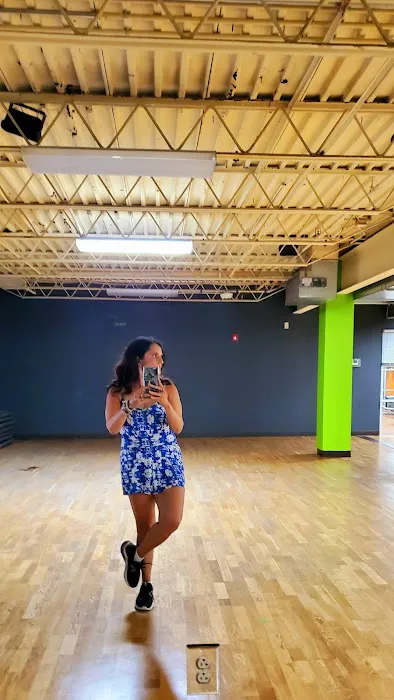 ONYX GYMS 24/7 Niles Picture 5