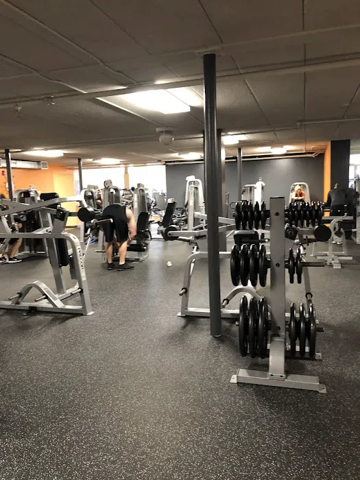 ONYX GYMS 24/7 Niles Picture 2