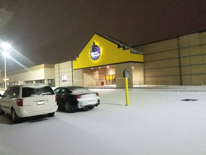 Planet Fitness Picture 2