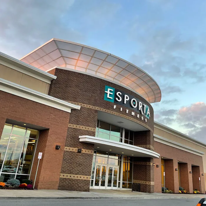 LA Fitness Picture 6