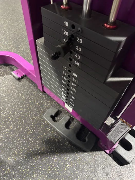 Planet Fitness Picture 10