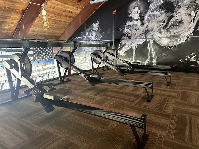 Legacy Gym Picture 4