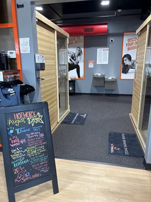 HOTWORX -Fairport, NY - Perinton Picture 8