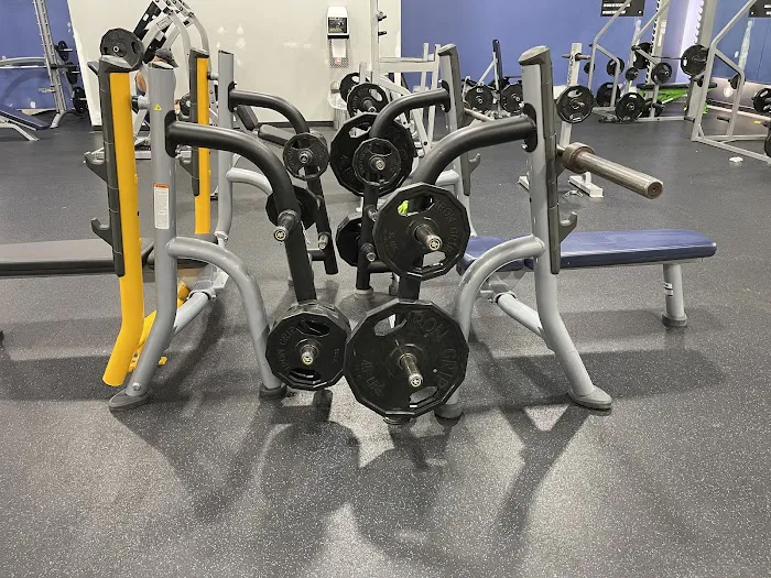 Catalyst Fitness - French Picture 4