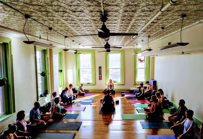 Sharing Yoga Concord Picture 7