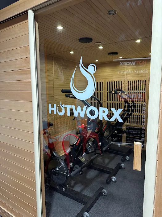 HOTWORX - Concord, NH Picture 7