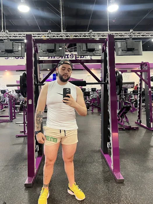 Planet Fitness Picture 4