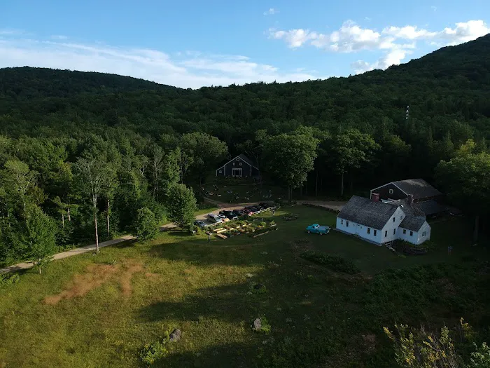 Dragonfly Yoga Studio & Retreat Barn Picture 2