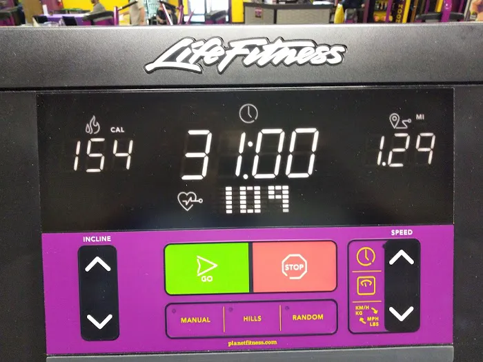 Planet Fitness Picture 6